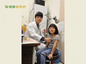 孩子長不高！　原來是少了這個營養素…