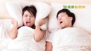 鼾聲如「垂死的熊」　8招檢視「睡眠呼吸中止症」