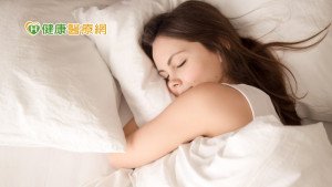 睡眠不佳危害大　提高癡呆症和早逝機率